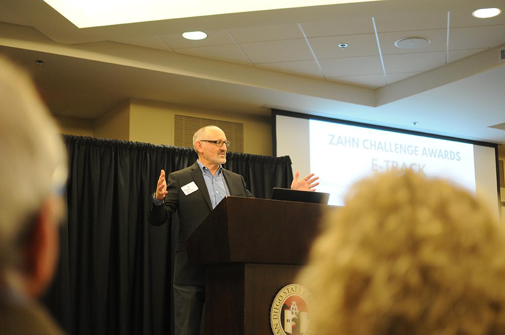 Peter Zahn speaking to the audience